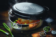 BERNDES_ovaler_Edelstahlbraeter_Huhn_Morcheln