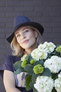 tuin hortensia, zomer, 2023, model, vrouw, portret, wit