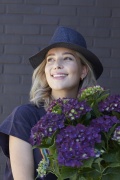 tuin hortensia, zomer, 2023, model, vrouw, portret, paars