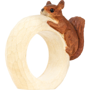 WG5043_NR_LittleSquirrel_Angle